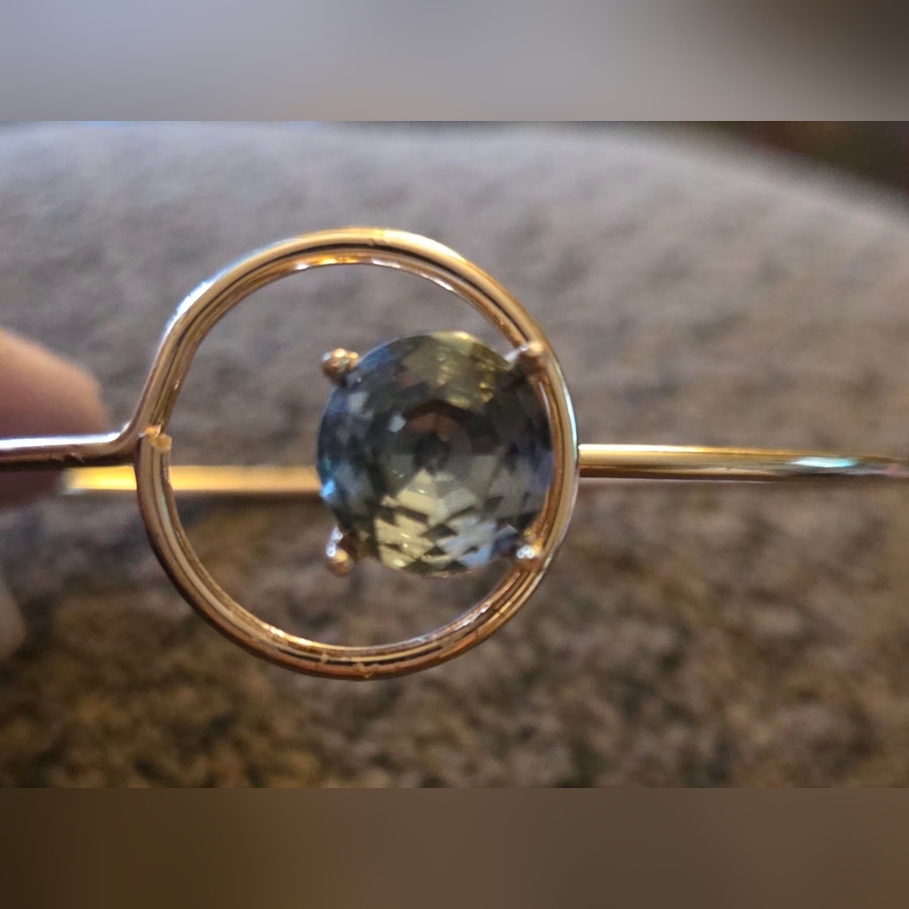 Rose Gold Bangle Bracelet with Round Gray Gemstone - Picture 2 of 6
